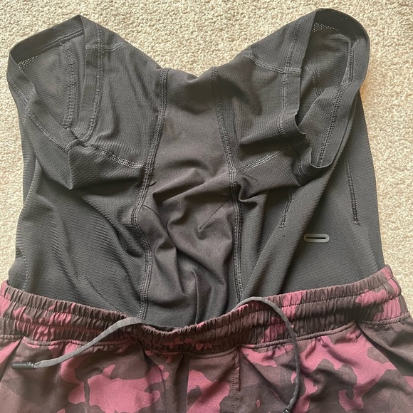 Mens Lululemon 9” Pacebreaker Lined Athletic Shorts Small - Picture 7 of 8